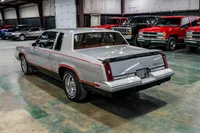 2_1984-Oldsmobile-Hurst Olds-Silver and Black-453022-32.jpg